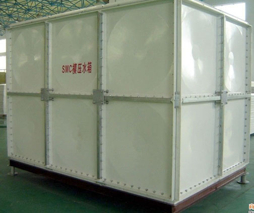 玻璃（lí）鋼水箱